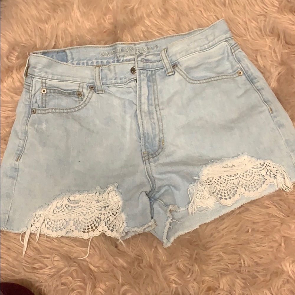 American eagle mom short hi rise size 6
